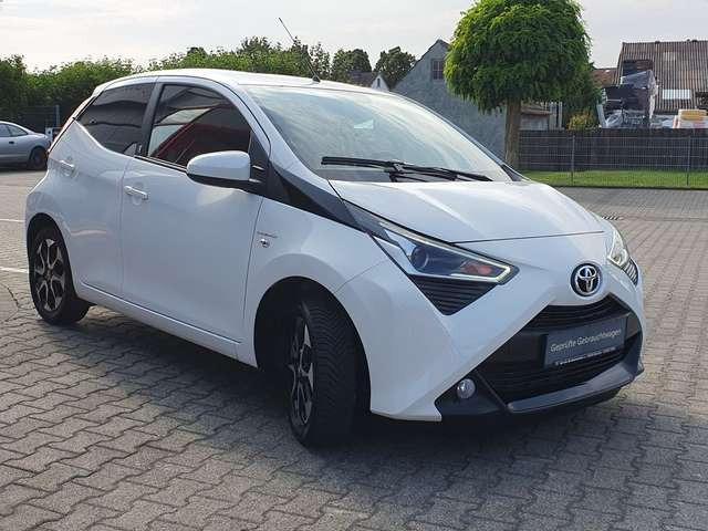 Toyota Aygo X x-shift x-play Team Deutschland