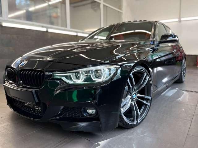 BMW 330i M-Paket LED Navi Leder 20